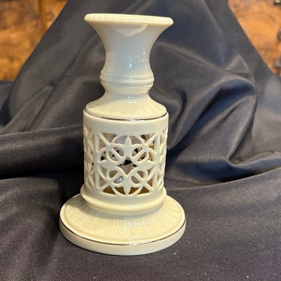 Lenox Cream Candle Holder with Intricate Design - Picture 1 of 6